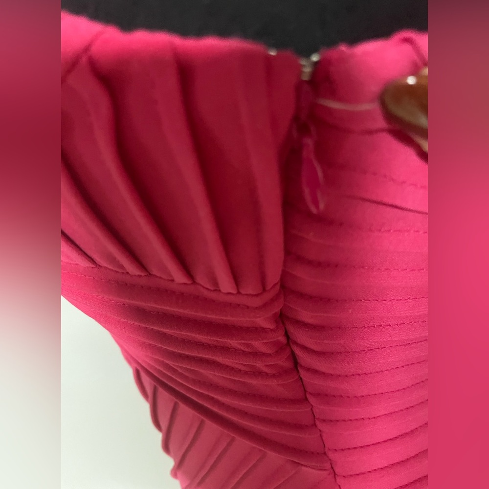 CALVIN KLEIN Hot Pink Fitted & Sleeveless Mini Dress - Picture 5 of 5